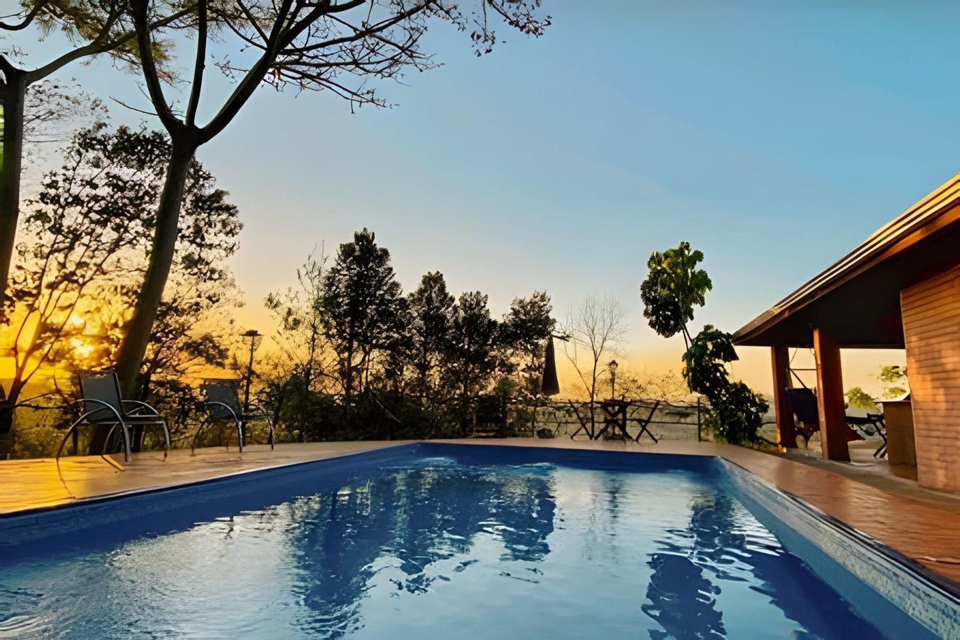 Casa De Campo Araxa Na Montanha Com Piscina ピラカイア エクステリア 写真