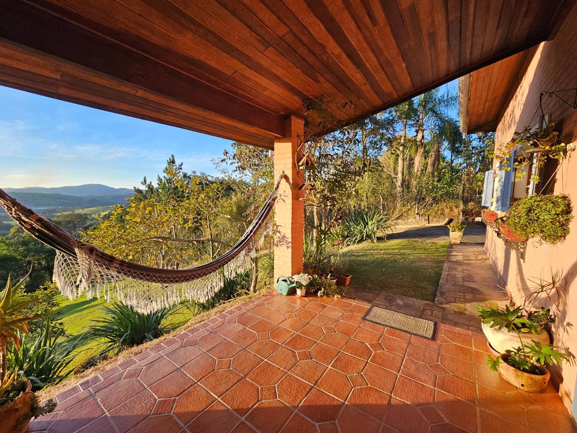 Casa De Campo Araxa Na Montanha Com Piscina ピラカイア エクステリア 写真